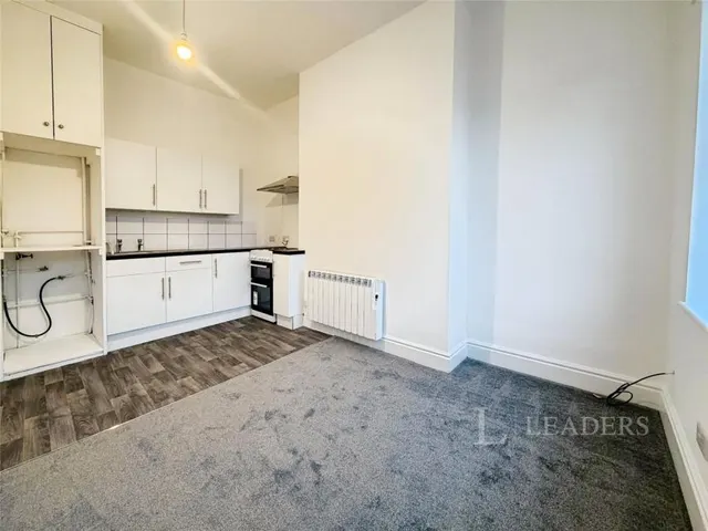 Alexandra Road, Hull, HU5, photo 3