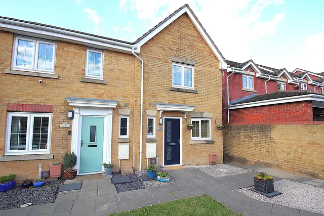 17 White Tree Close, Fair Oak, EASTLEIGH, SO50 7FE, photo 1