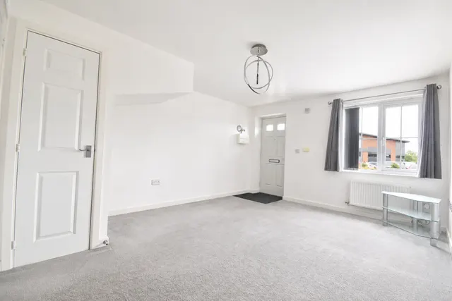 Riber Drive, Chellaston, DE73, photo 2