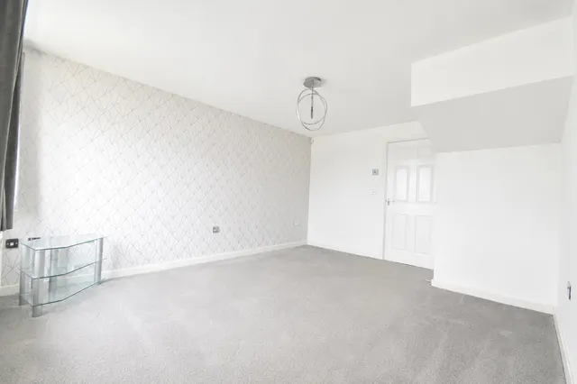 Riber Drive, Chellaston, DE73, photo 3