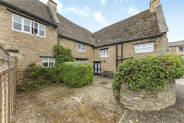 West Street, Oundle, PE8, photo 2