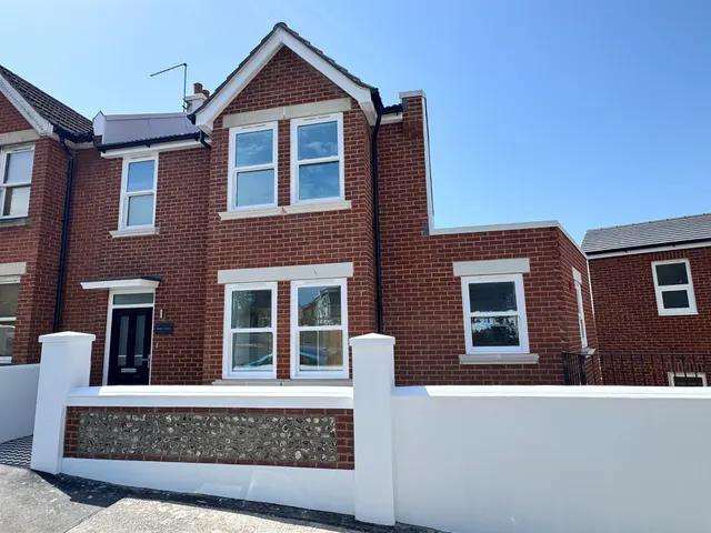 Down Terrace, Brighton, photo 1