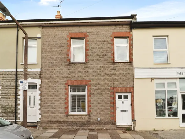 Plassey Street, Penarth, CF64, photo 1