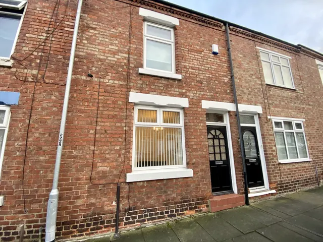 Beaconsfield Street/Denes - Darlington, photo 1
