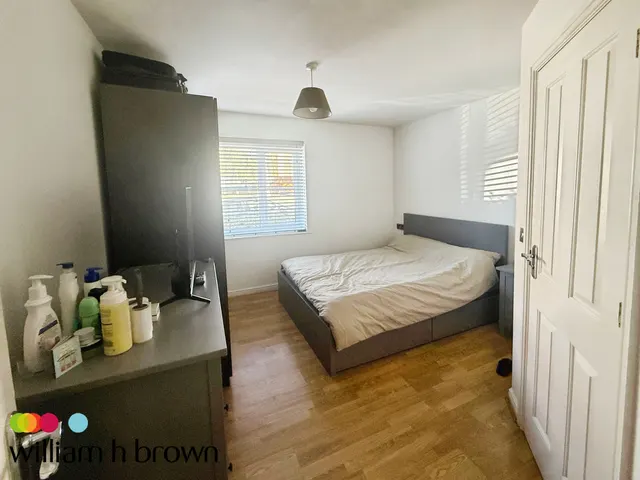 Purfleet, RM19, photo 3