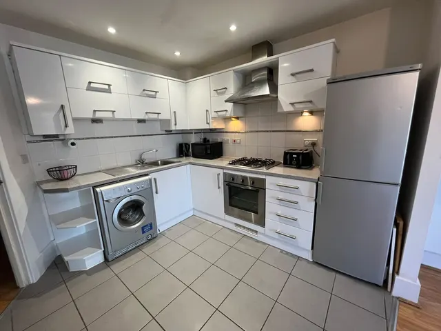 Dunthorne Way, Grange Farm, MK8, photo 2