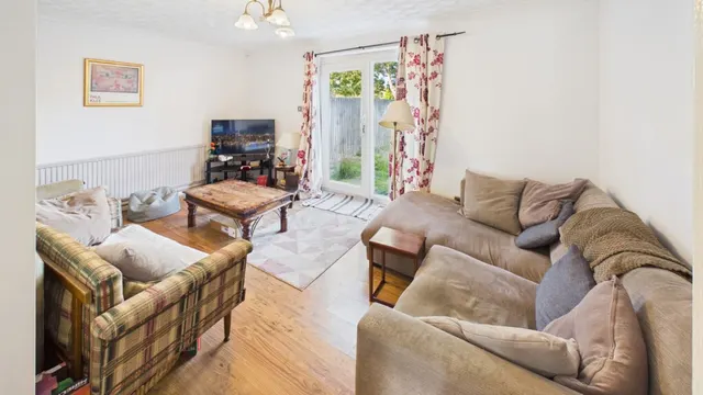 Huntingfield Road, Bury St Edmunds, IP33, photo 2
