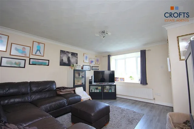 Viking Close, Immingham, DN40, photo 3