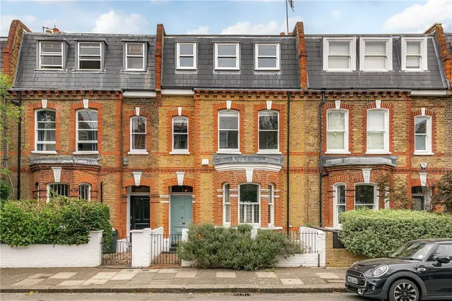 Photo 2 — Soudan Road, London, SW11
