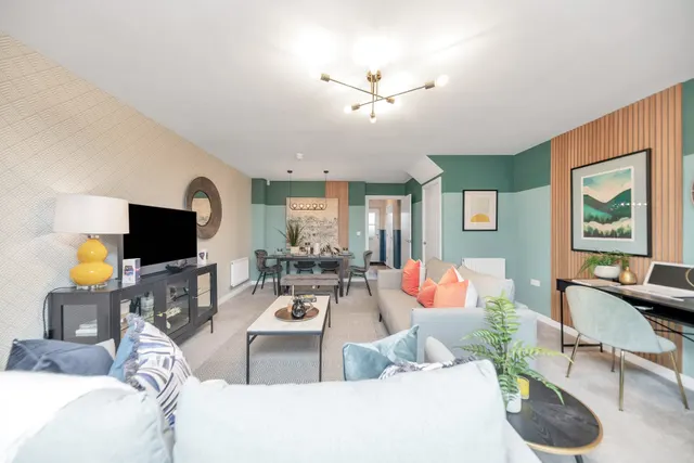Off Calverton Lane, Milton Keynes, MK8, photo 3