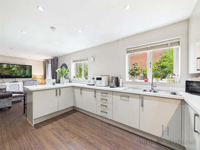 Photo 3 — Garden Village, Saltney, Chester, Flintshire, CH4 8BF