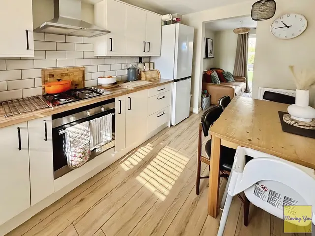 Photo 3 — Clos Y Cwm, Pontardawe, SA8 4JZ