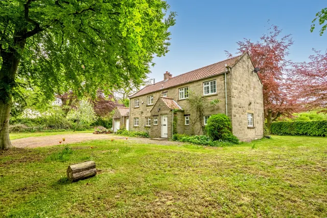 Kilburn, York, YO61, photo 2