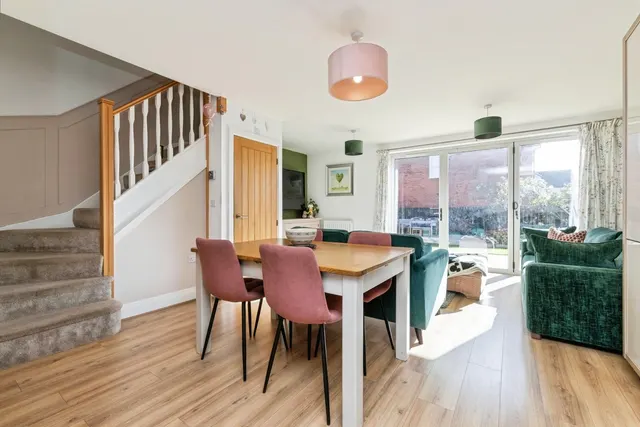 Juniper Grove, Yarm, TS15, photo 2