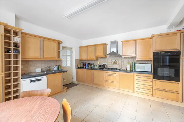 Photo 2 — Rivermead Court, Ranelagh Gardens, Hurlingham, SW6