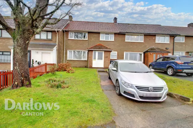Pentrebane Road, Cardiff, photo 1