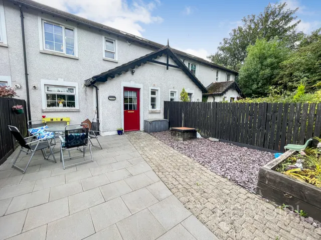 Railway Cottages, Lambeg, BT27, photo 1