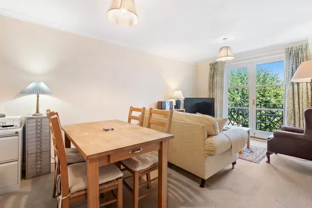Brompton Park Crescent, West Brompton, SW6, photo 3