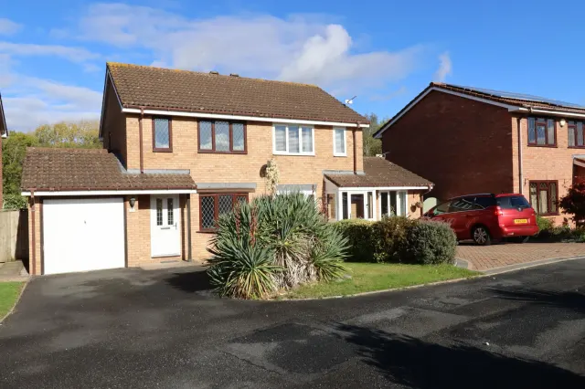 Heatherdale, Telford, photo 1