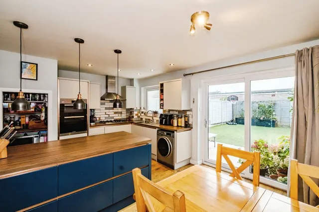 Towers Road, Upper Beeding, BN44, photo 2