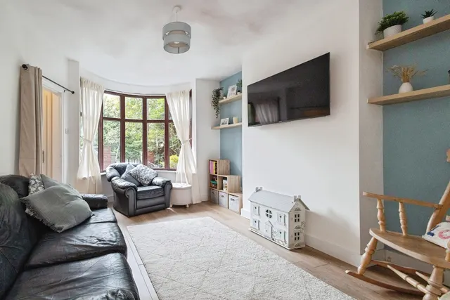 Holland Street, Denton, M34, photo 2