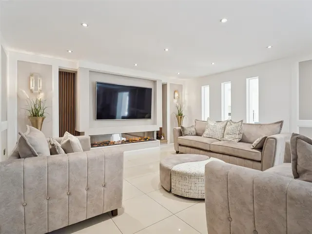 Photo 2 — Mauldslie Castle Orchard, Rosebank, Carluke, ML8 5FJ