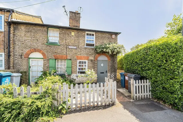 College Road, Harrow Weald, HA3, photo 1