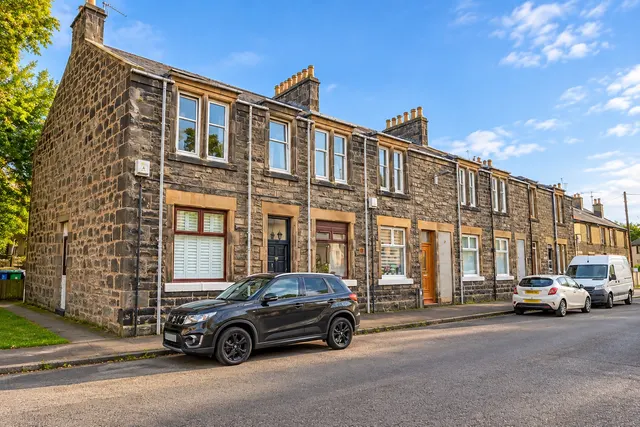 Whirlbut Street, Dunfermline, KY11, photo 1