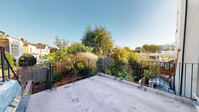 Photo 2 — Hove Park Villas