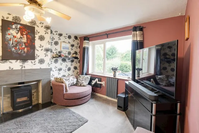 Blenheim Crescent, Griston, IP25, photo 2