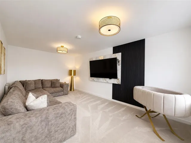 Photo 2 — Piper Drive, Glenboig, Coatbridge, ML5 2FY