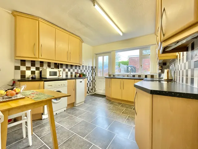 Glebefields, Woodseaves, ST20, photo 2