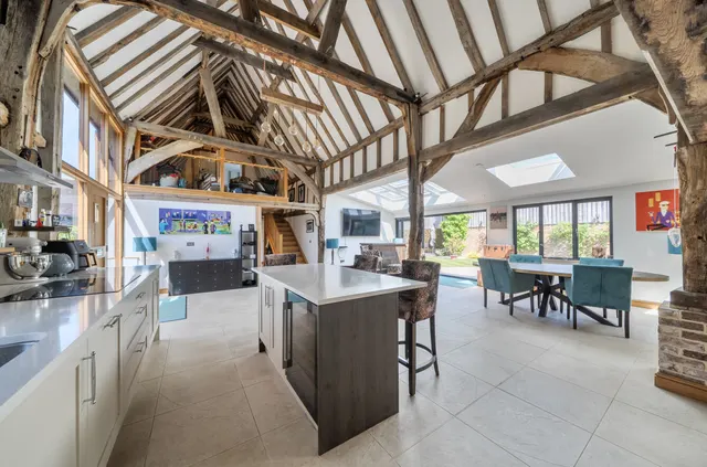 The Old Barn, New House Farm, TN22, photo 2