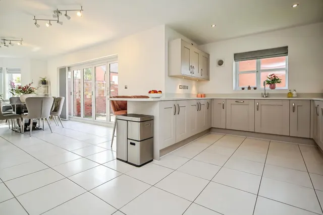 Tolsford Road, Rugby, CV23, photo 3
