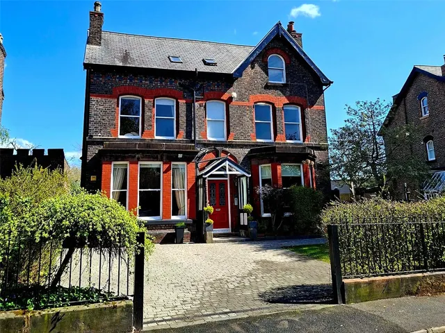 Salisbury Road, Cressington Park, L19, photo 3