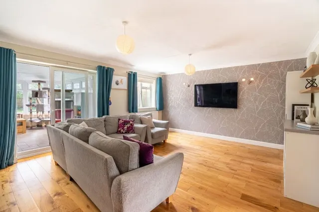 Station Road, Whittlesford, CB22, photo 2
