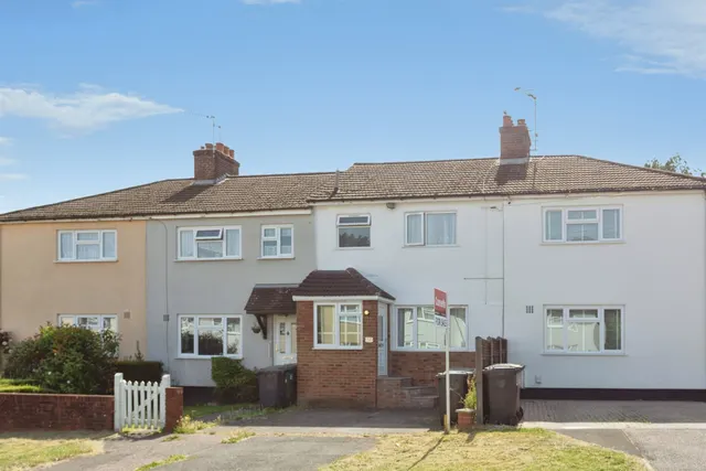 Palmer Avenue, Bushey, WD23, photo 1