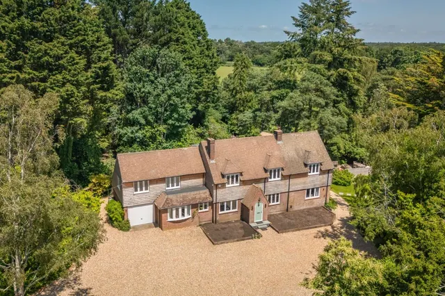 Sandy Down, Boldre, Lymington, Hampshire, SO41 8PL, photo 1