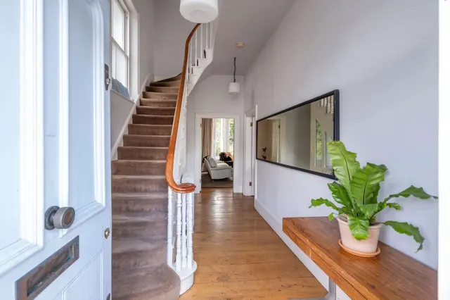 Photo 2 — King Henry's Road, Primrose Hill, London, NW3 3QR
