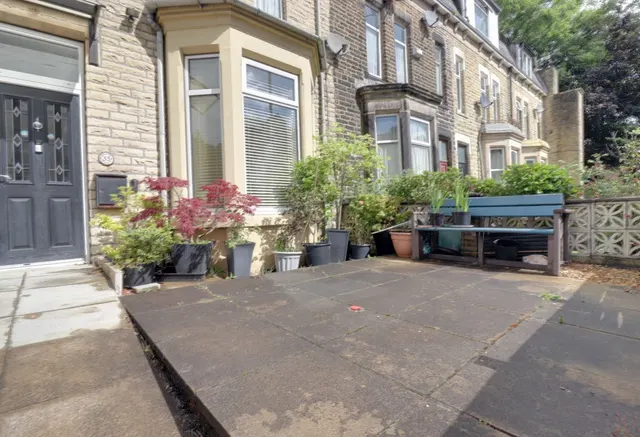 Adelaide Street, Todmorden, OL14, photo 2
