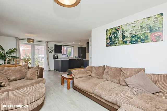 Amberley Close, Chellaston, DE73, photo 3
