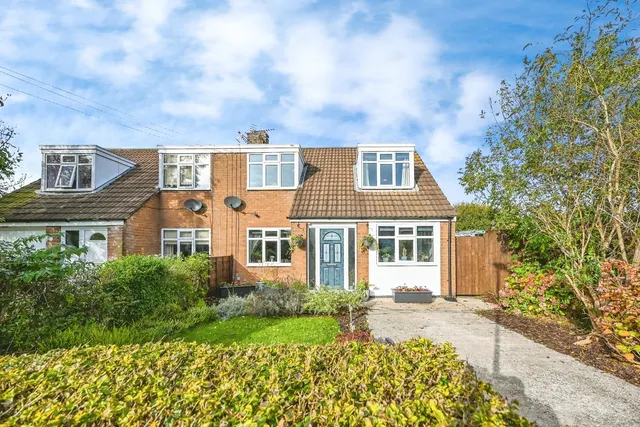 Ditchfield, Liverpool, L37, photo 1