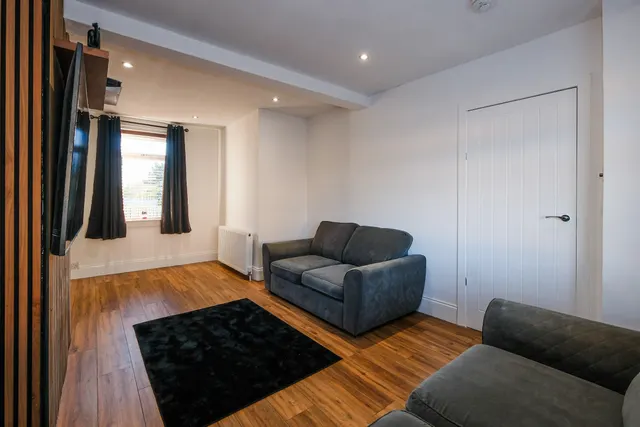 Sheddocksley Drive, Aberdeen, photo 2