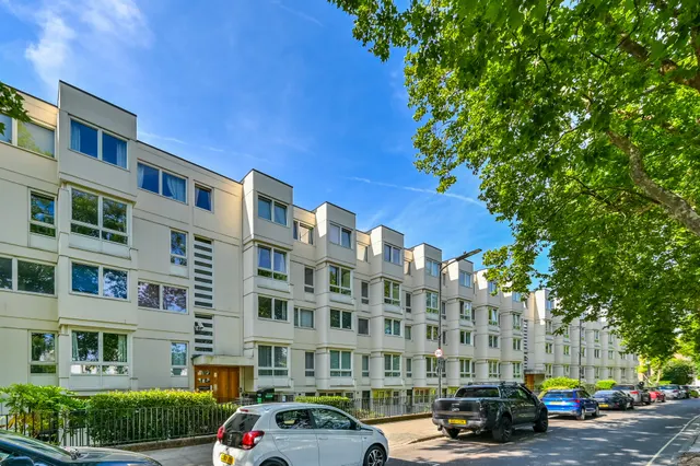 29 Warwick Crescent, London, photo 1