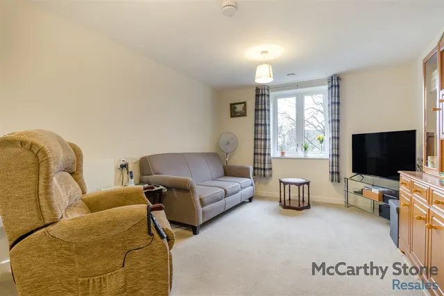 New Street, Ossett, WF5, photo 2
