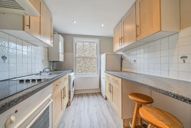 Photo 3 — Englefield Road, Islington, London, N1