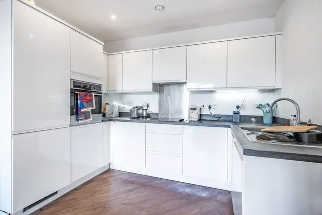 Boundaries Road, Balham, SW12, photo 3