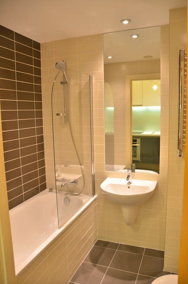 One Park West, Liverpool, L1, photo 2