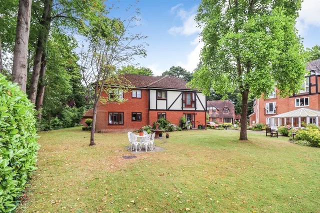 Pegasus Court, Fleet, GU51, photo 1
