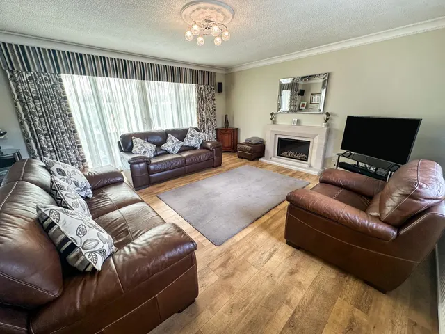 Ashfield Road, Compton, WV3, photo 3